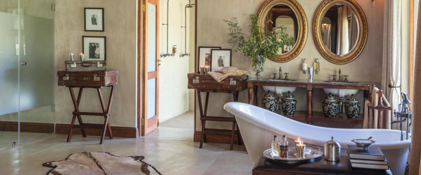 Kings Camp Bathroom - Luxury Table Bay Hotel, Kings Camp and Mala Mala Safari (10 Days) - www.PhotoSafaris.travel